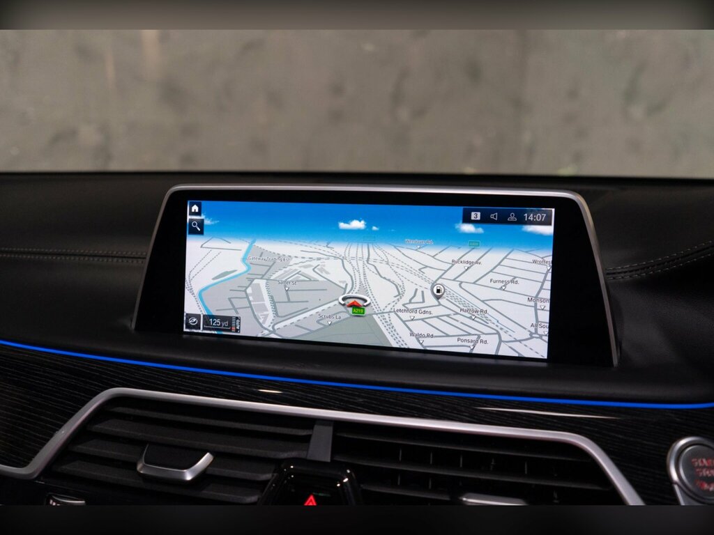 BMW 7 Series 745Le Xdrive M Sport Black #22