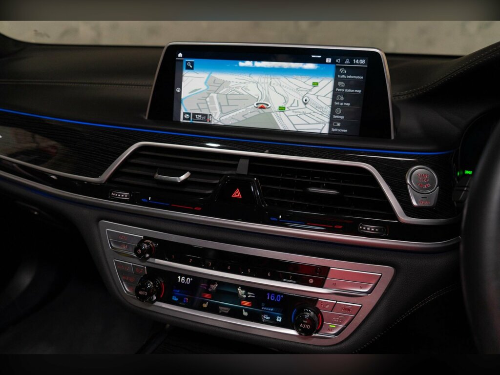 BMW 7 Series 745Le Xdrive M Sport Black #28