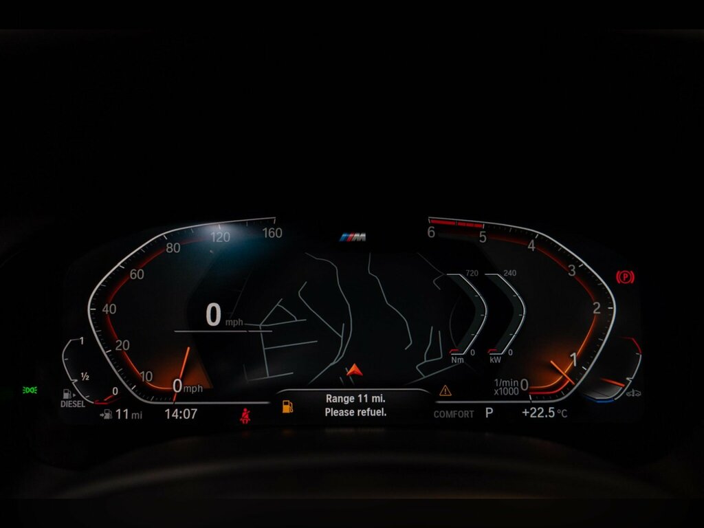 BMW 7 Series 745Le Xdrive M Sport Black #30