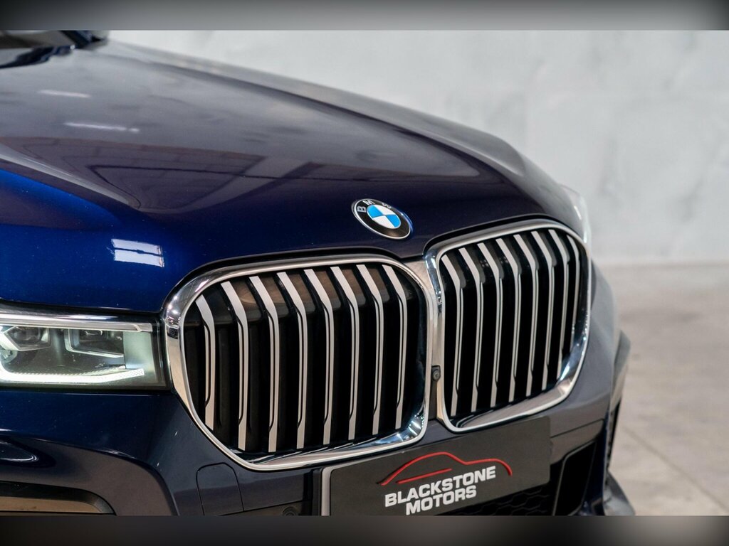 BMW 7 Series 745Le Xdrive M Sport Black #40