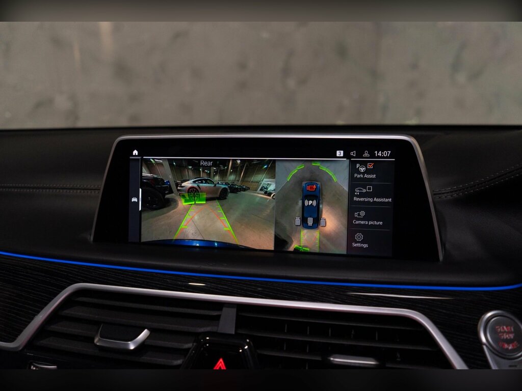 BMW 7 Series 745Le Xdrive M Sport Black #23