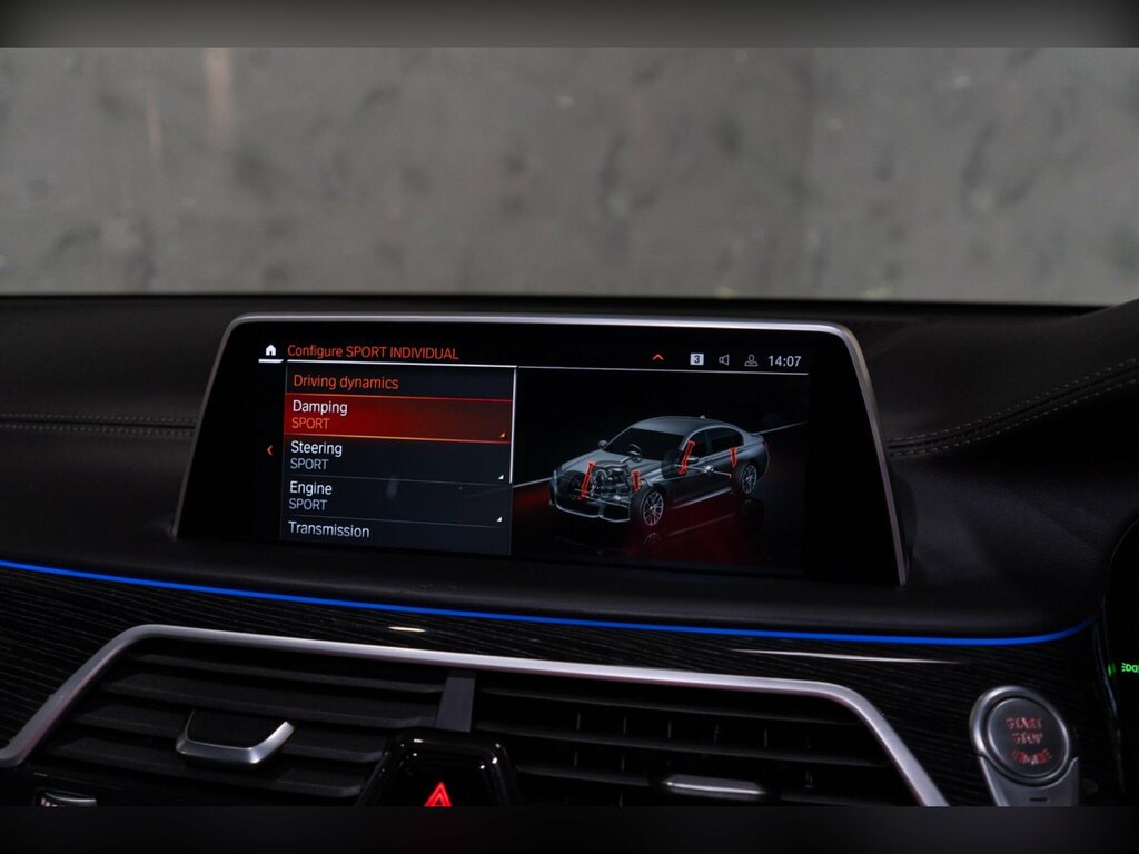 BMW 7 Series 745Le Xdrive M Sport Black #24