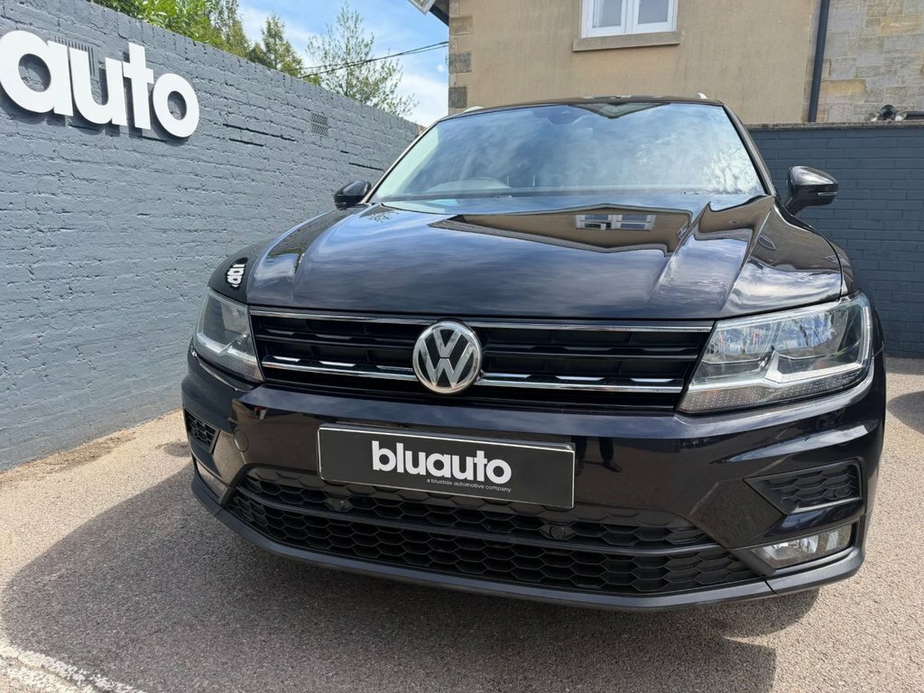 Volkswagen Tiguan 1.5L Match LB19ACF Black #4