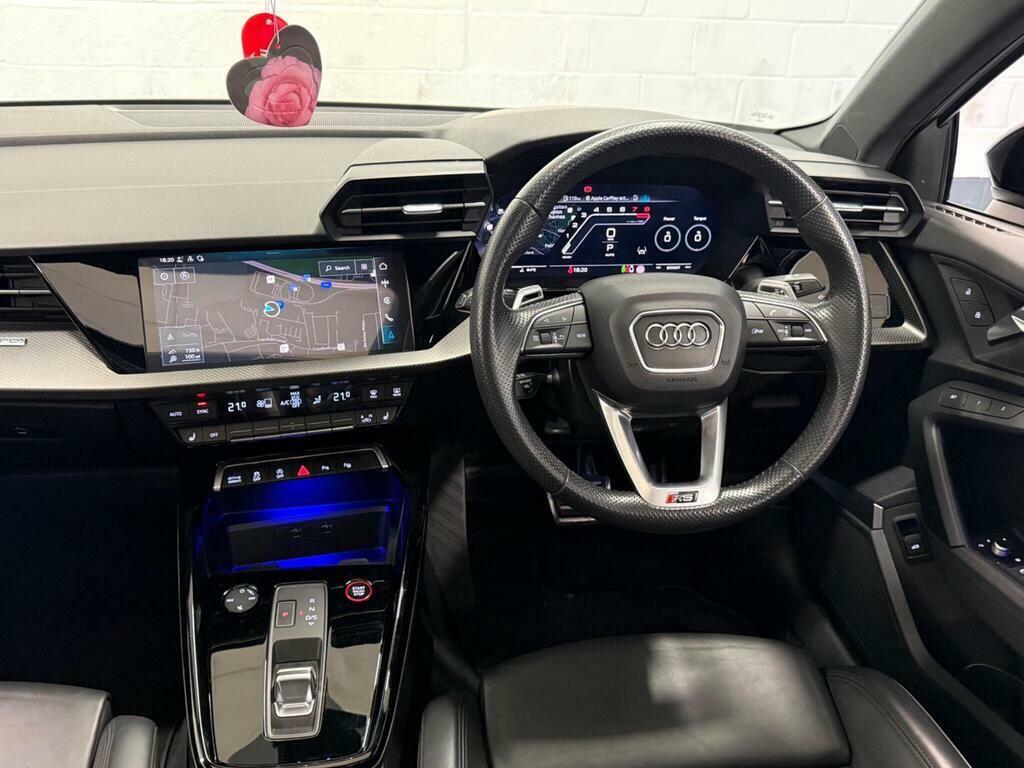 Audi RS3 Rs 3 Tfsi Quattro S Tronic Comfortsound Green #13