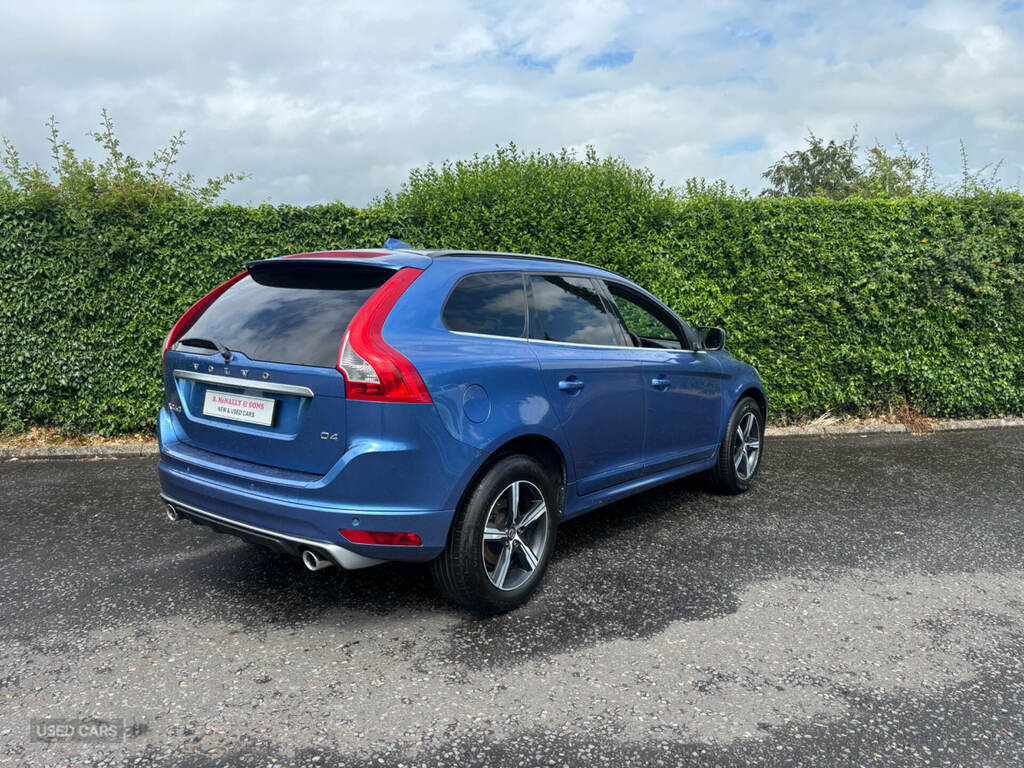 Volvo XC60 D4 190 R Design Nav Geartronic AYZ8486 Blue #2