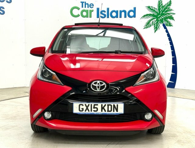 Toyota Aygo Vvt-i X-pression Hatchback Red #2