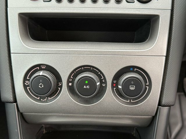 Peugeot 308 SW 1.6 Vti S Silver #27
