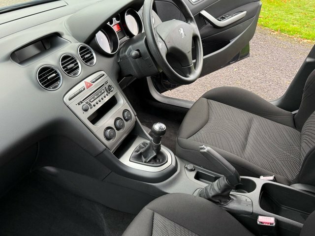 Peugeot 308 SW 1.6 Vti S Silver #22