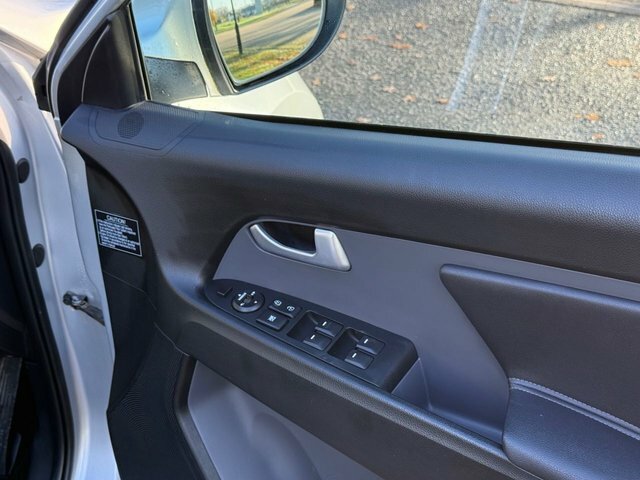 Kia Sportage Xs Crdi 138 Silver #29