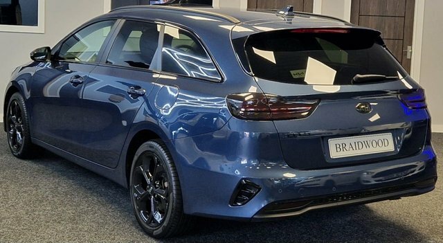 Kia Ceed Estate Blue #4