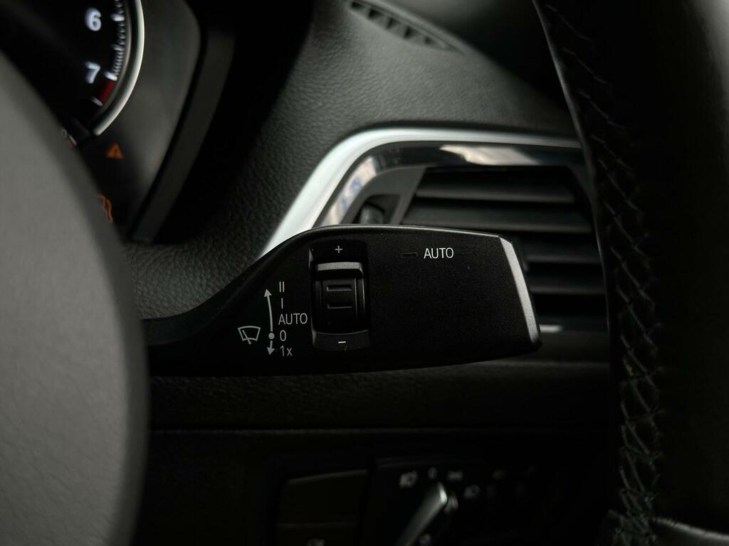 BMW 2 Series Gran Coupe 2.0 218D Sport Coupe 150 Ps Black #40