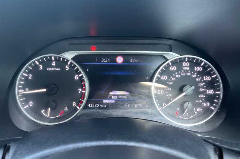 Nissan Juke 1.0 Dig-t 114 Tekna SH72WRG Blue #3