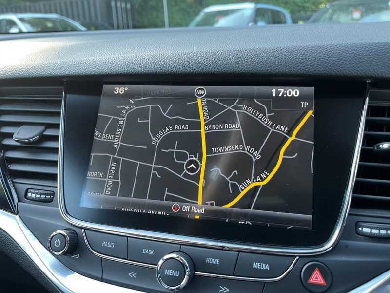 Vauxhall Astra 1.4T 16V 125 Elite Nav Red