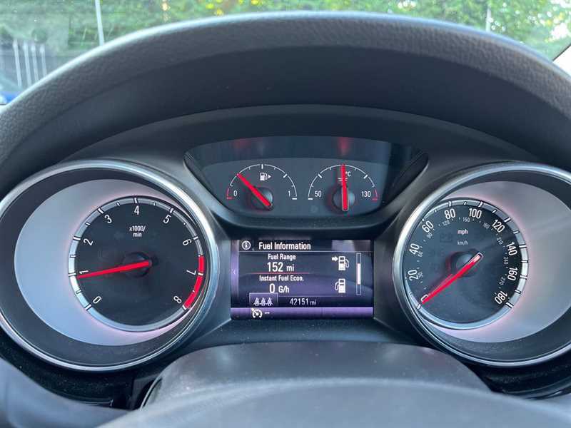 Vauxhall Astra 1.4T 16V 125 Elite Nav LK67UNX Red #5