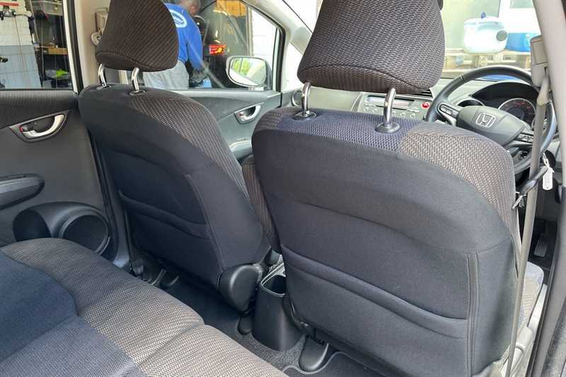 Honda Jazz 1.4 I-vtec Es Plus Cvt Euro 5 Grey #16