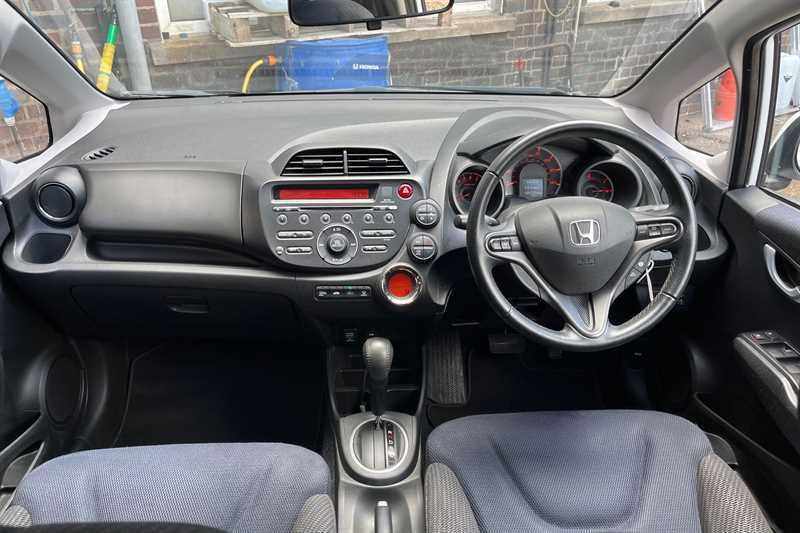 Honda Jazz 1.4 I-vtec Es Plus Cvt Euro 5 Grey #22