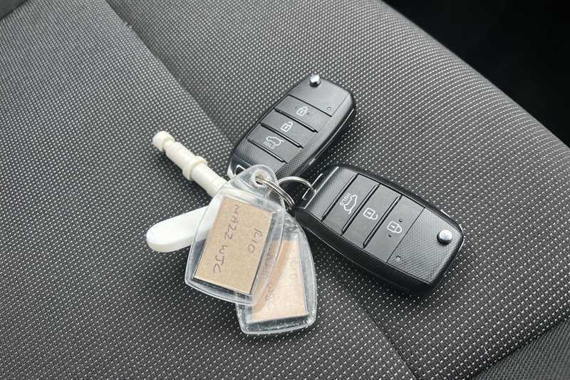 Kia RIO 1.2 1 Hatchback Euro 6 Ss 83 White #31