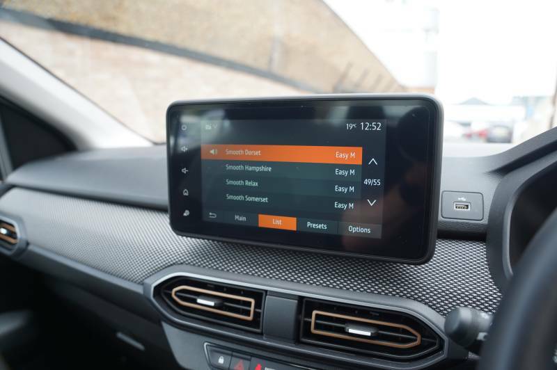 Dacia Sandero Stepway 1.0 Tce Extreme Hatchback Cvt Euro 6 S Green #32
