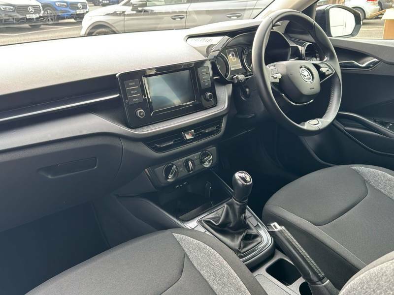 Skoda Fabia Tsi Se Comfort Black #2
