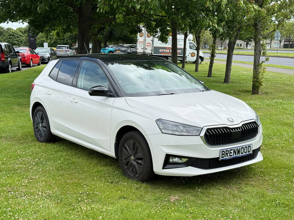 Skoda Fabia 1.0 Tsi Colour Edition Hatchback White