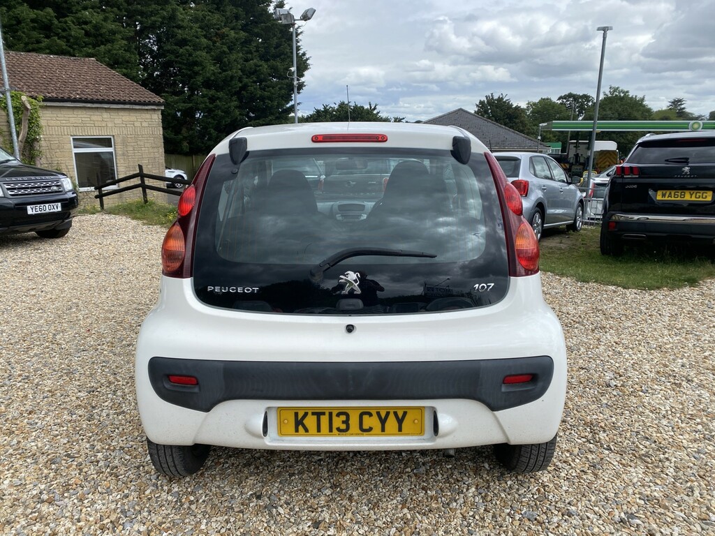 Peugeot 107 1.0 Allure #16
