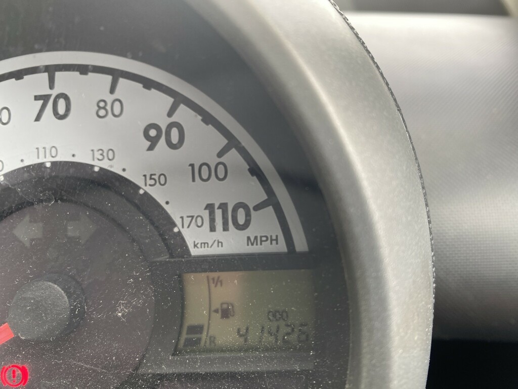 Peugeot 107 1.0 Allure #10