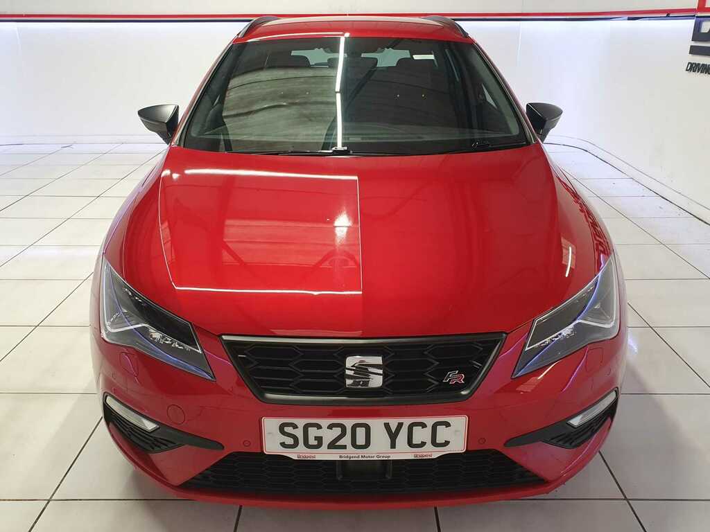 Seat Leon 1.5 Tsi Evo Fr Black Edition Estate Red