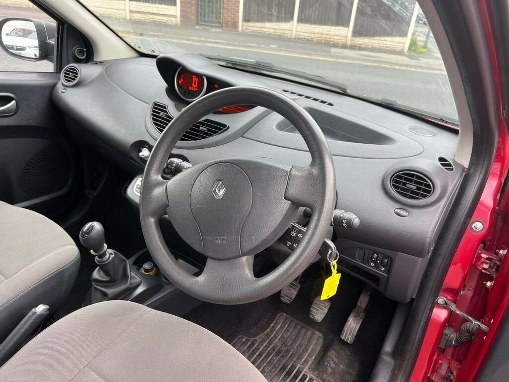 Renault Twingo Hatchback 1.2 16V Bizu Euro 5 201111 Red #3