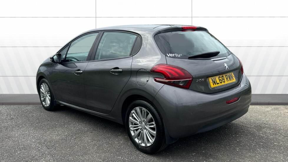 Peugeot 208 Signature Grey #2