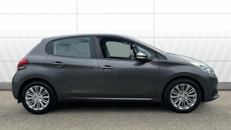 Peugeot 208 Signature Grey #5