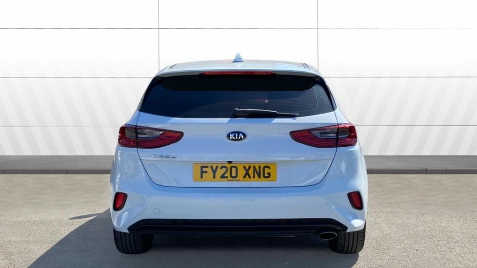 Kia Ceed 2 White #6