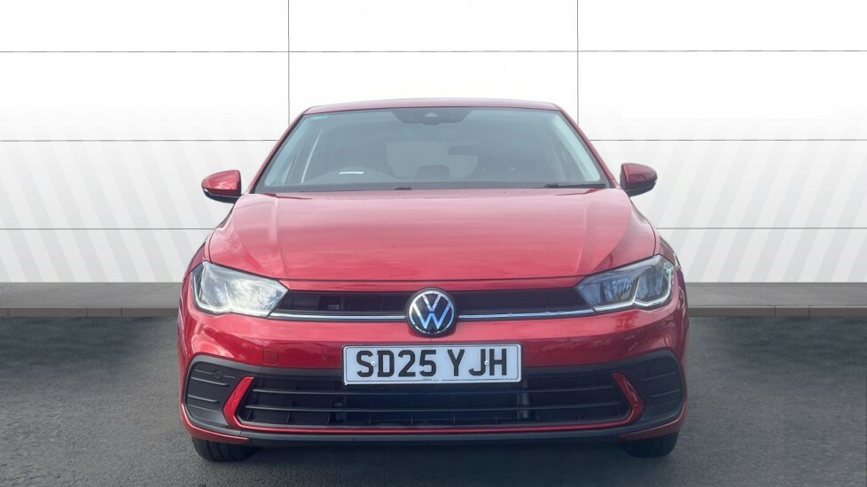 Volkswagen Polo Match Red #3