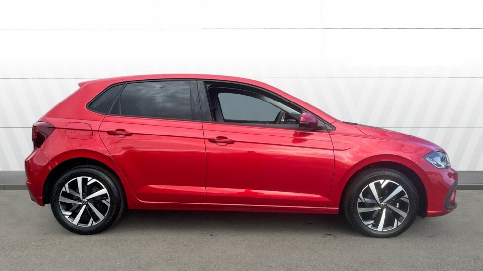 Volkswagen Polo Match Red #5