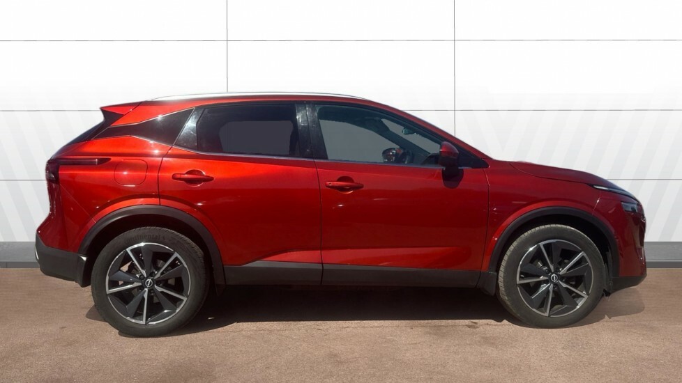 Nissan Qashqai Tekna Red #5