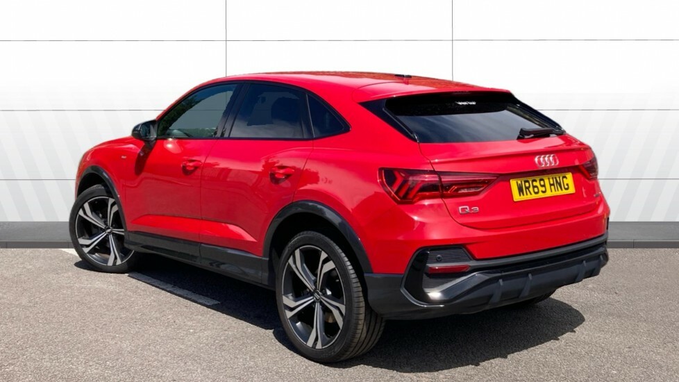 Audi Q3 Edition 1 WR69HNG Red #2