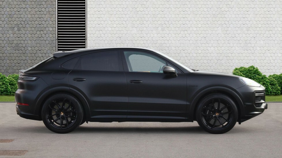 Porsche Cayenne Turbo MF25OLR Black #4