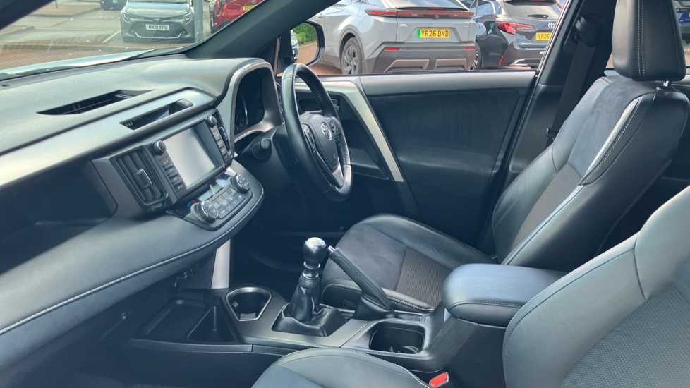 Toyota Rav 4 Icon Black #5