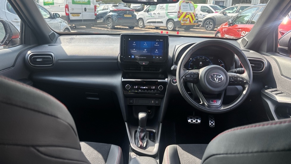 Toyota Yaris Cross Gr Sport RJ23EGD Orange #6
