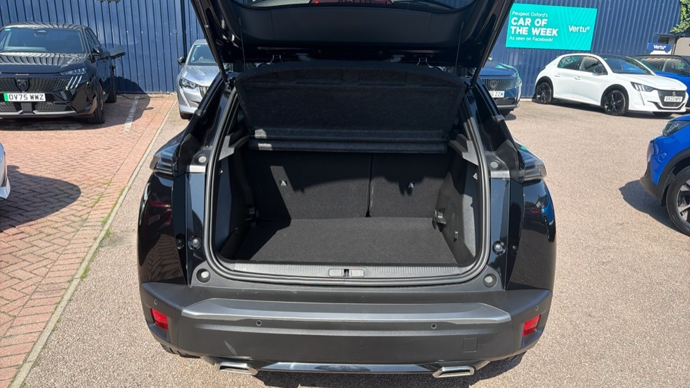 Peugeot 2008 Allure Black #4
