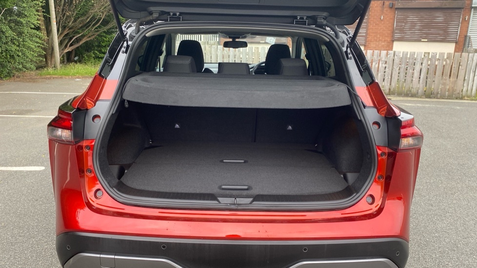 Nissan Qashqai N-connecta Red #4