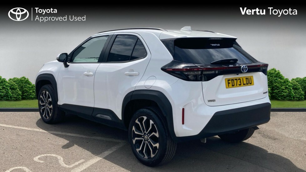 Toyota Yaris Cross Design White #4