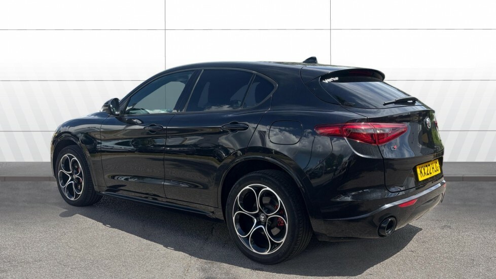 Alfa Romeo Stelvio Veloce Black #2