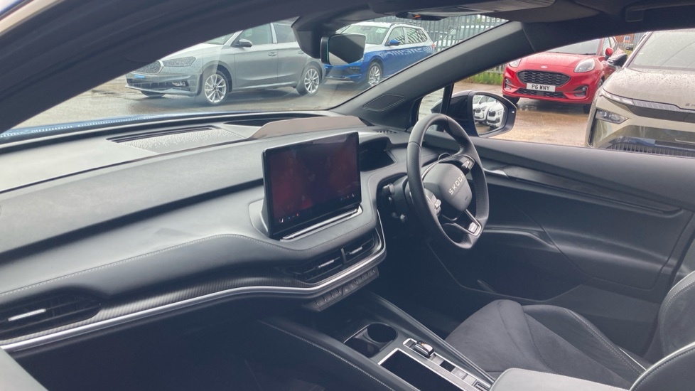 Skoda ENYAQ Sportline Blue #2