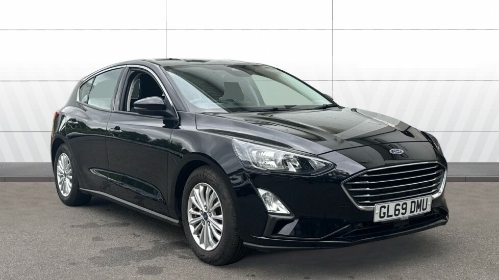 Ford Focus Titanium Black