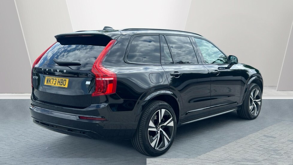 Volvo XC90 Plus Black #2