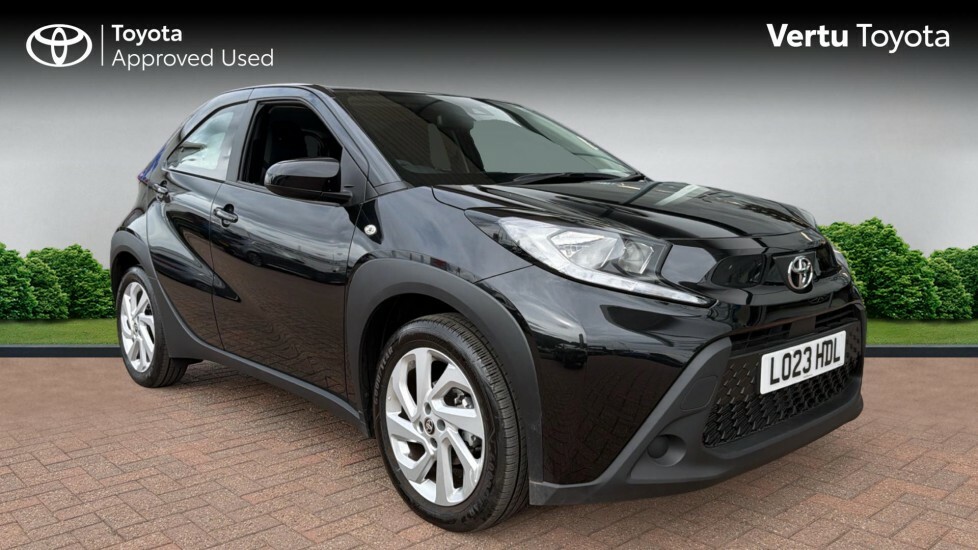 Toyota Aygo X Pure Black