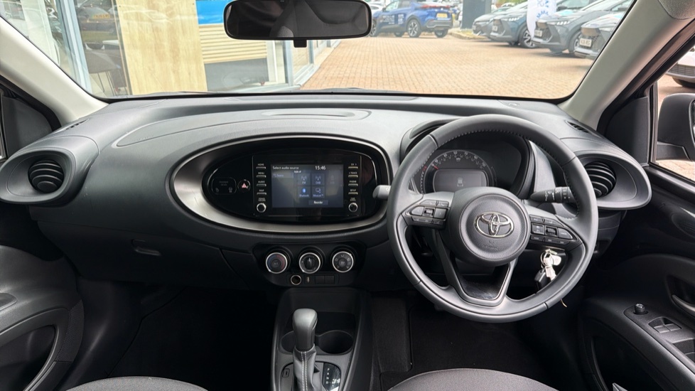 Toyota Aygo X Pure Black #6