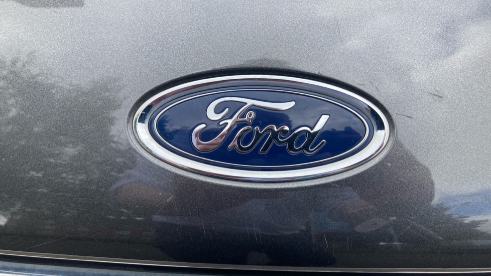 Ford Fiesta 1.0T Ecoboost Titanium Hatchback Red #33