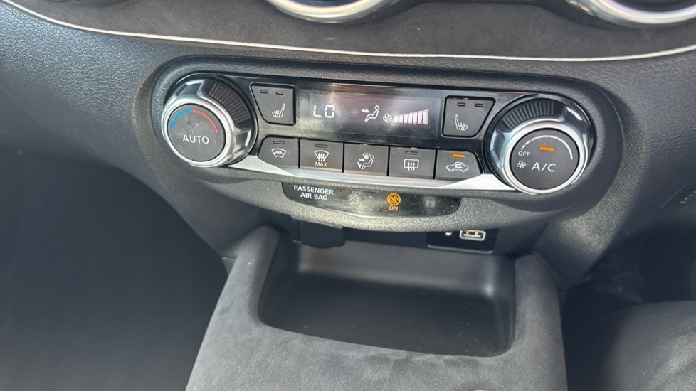 Nissan Juke 1.0 Dig-t 114 N-connecta Red #27