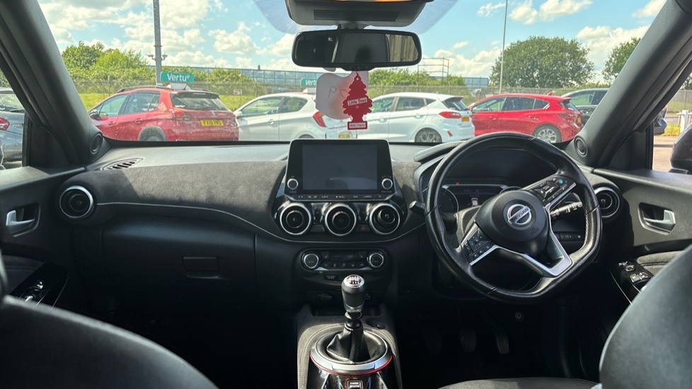 Nissan Juke 1.0 Dig-t 114 N-connecta Red #10